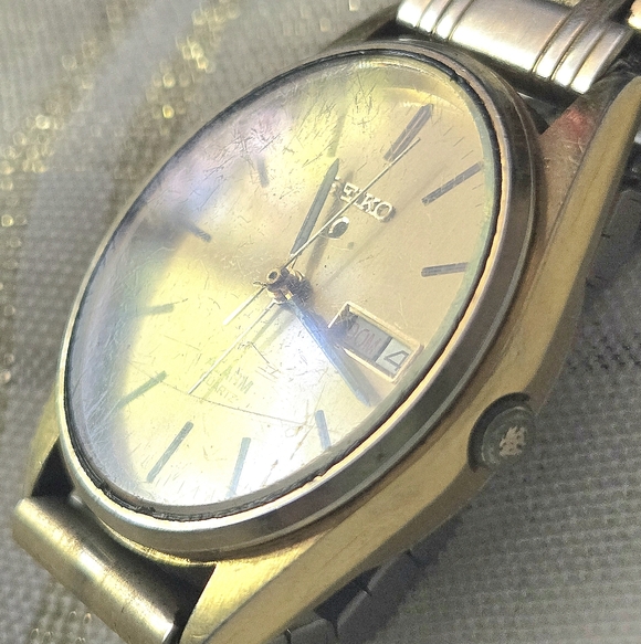 Vintage Seiko Alarm Quartz Watch - Picture 5 of 10